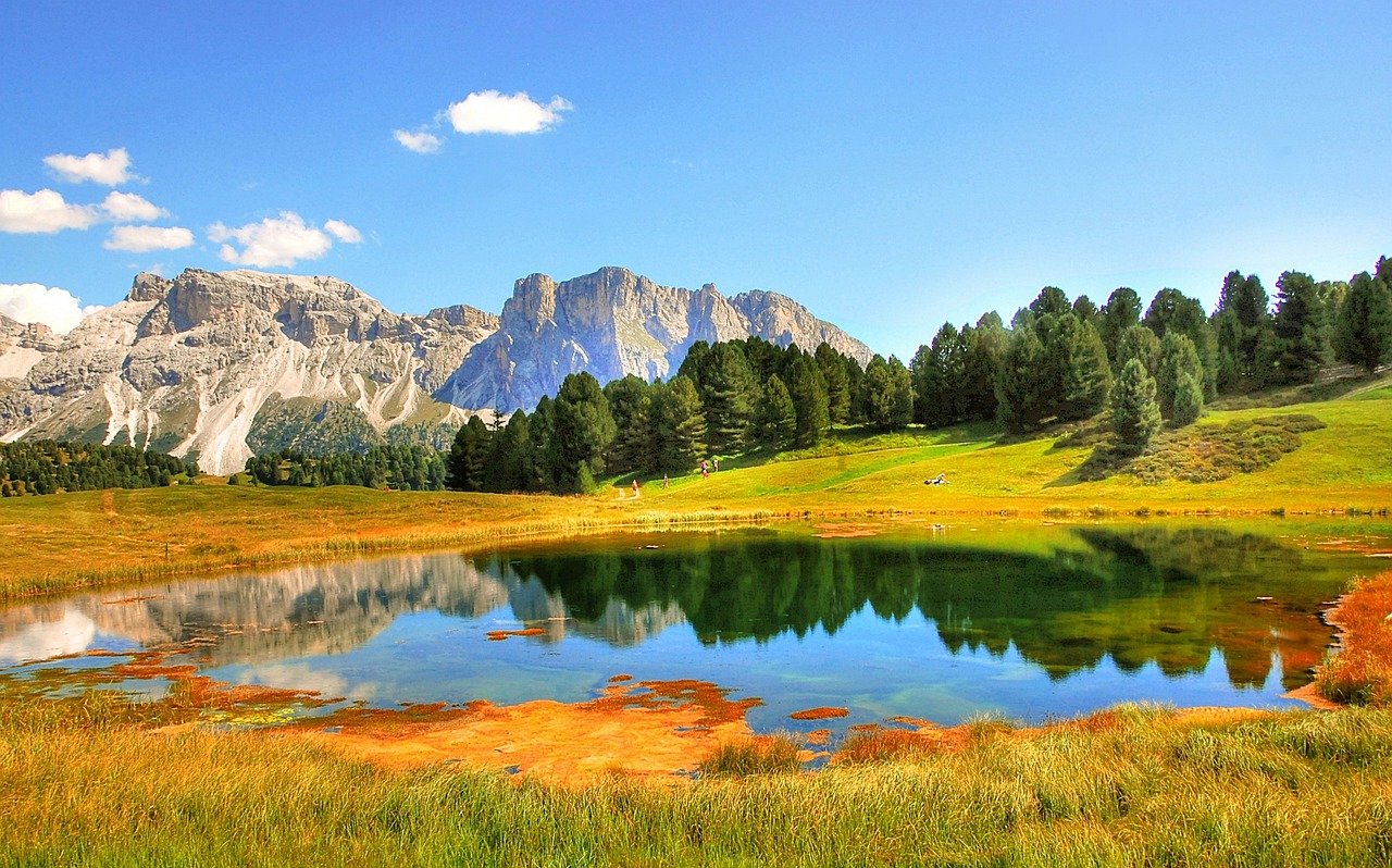 Dolomiten in Südtirol Kunstvoller Rückzugsort Ferienwohnungen für inspirierte Tage in Südtirol