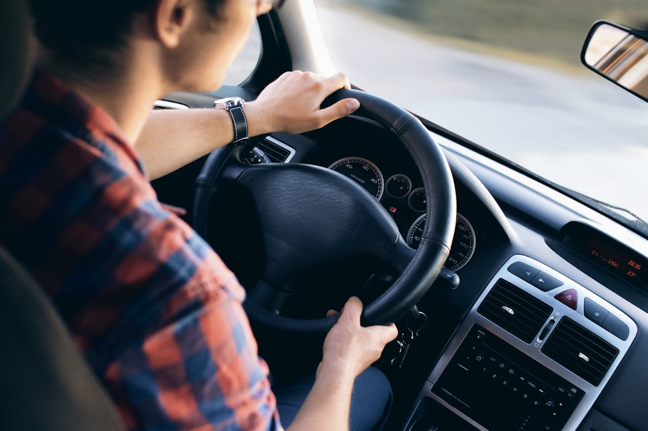 Auto Autofahrer Lenkrad Straße Die Leidenschaft zum Auto